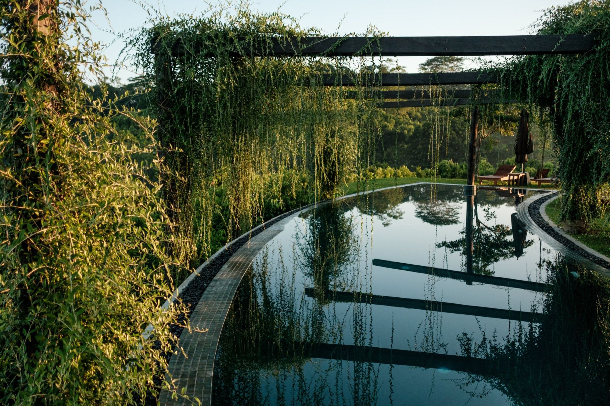 The infinity pool at the Round House